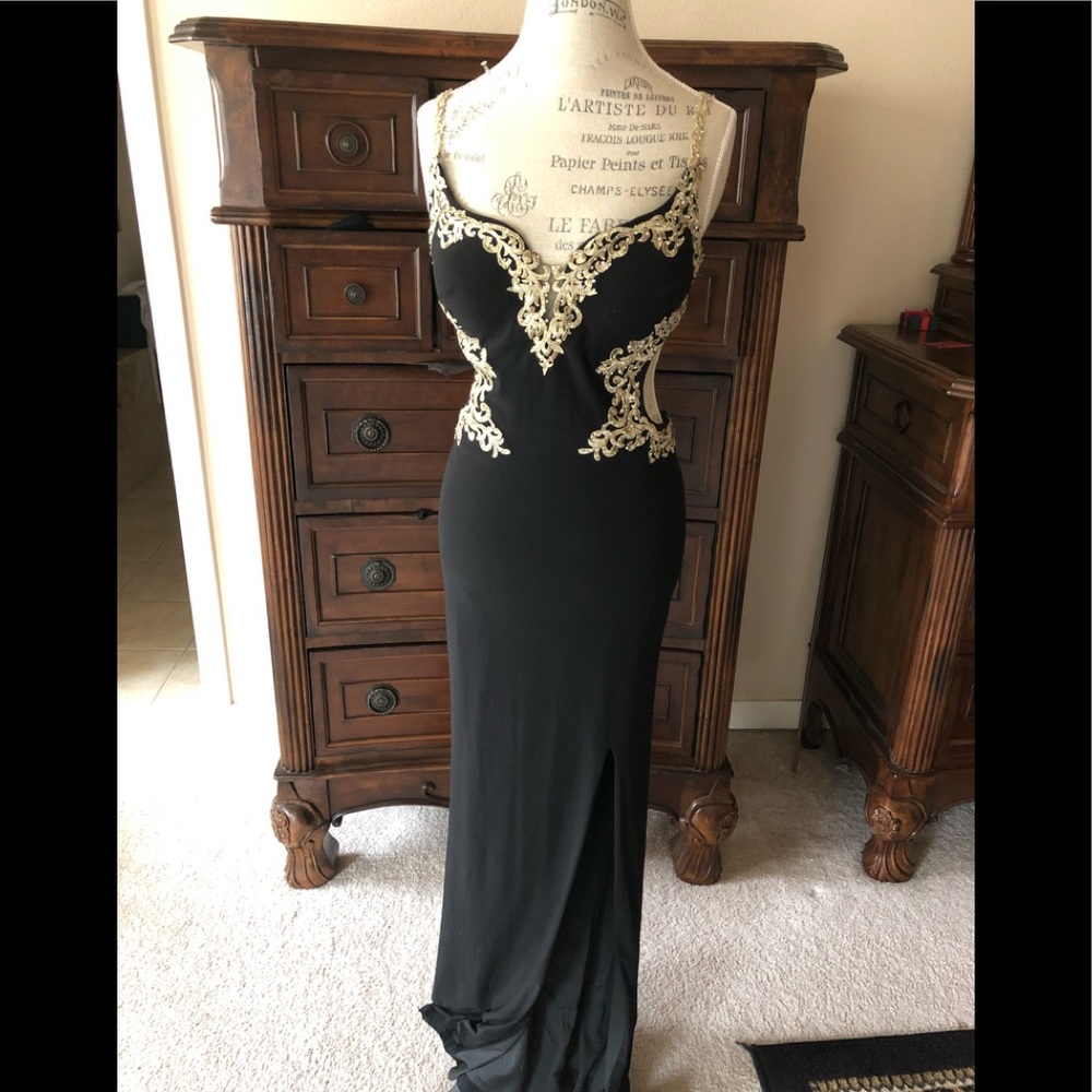 Gorgeous Cachet Prom dress